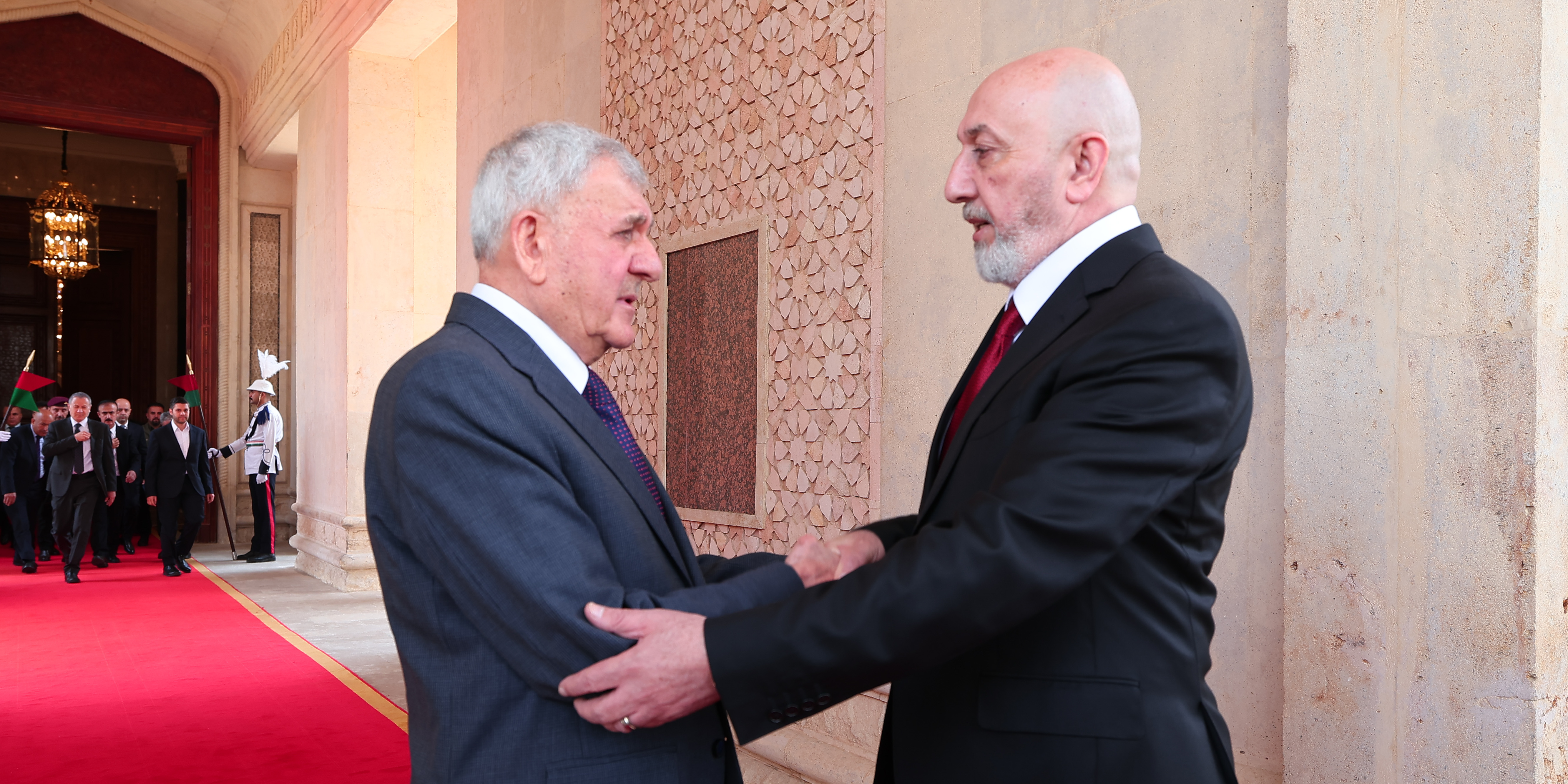 خلال مراسم رسمية رئيس الجمهورية يتسلّم مهام منصبه